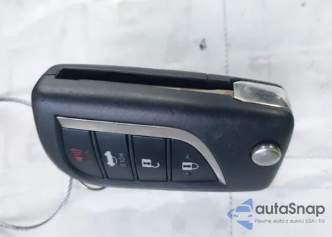 2018 Toyota Camry Se z USA, uszkodzony, nr VIN 4T1B11HK6JU564565